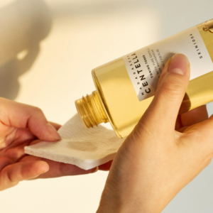 SKIN1004 Madagascar Centella Toning Toner 210ml_03 SKIN1004 Madagascar Centella Toning Toner, 210 ml